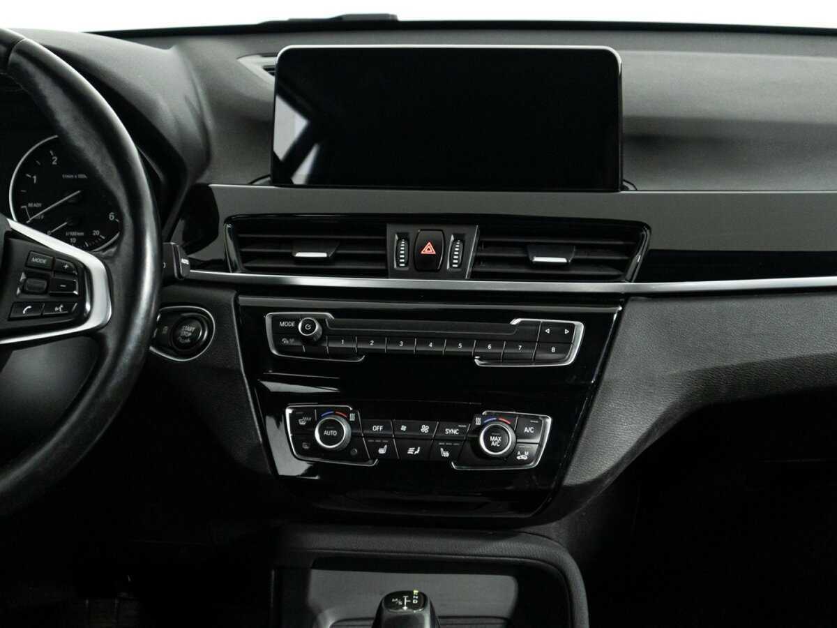 Б/У БМВ Икс1 2017 года. Фото: #13