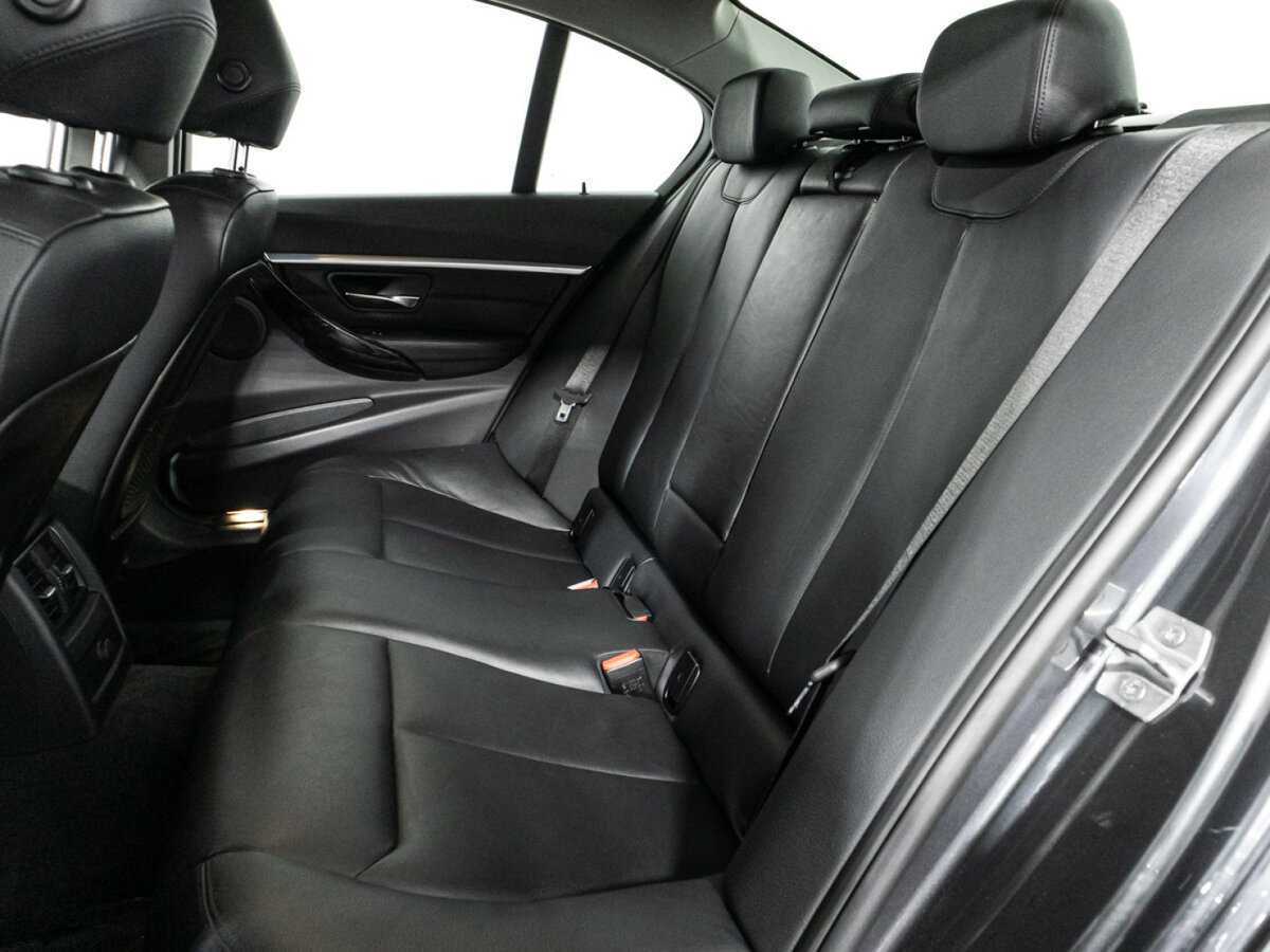 Б/У БМВ 3 серии 2017 года. Фото: #9