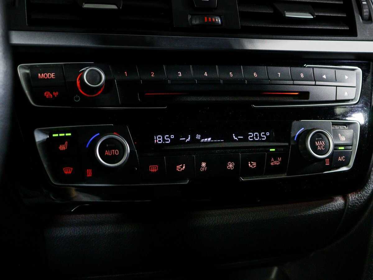 Б/У БМВ 3 серии 2015 года. Фото: #18