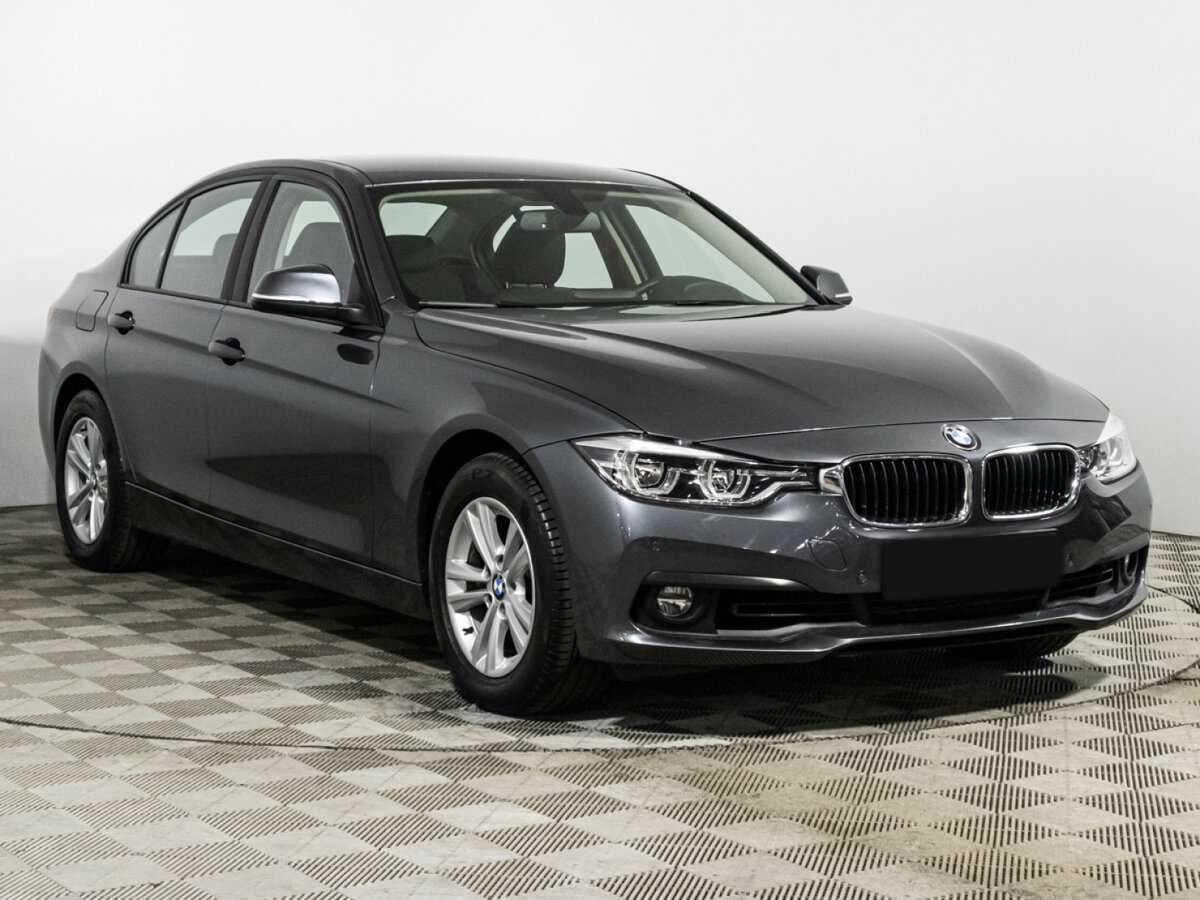 Б/У БМВ 3 серии 2018 года. Фото: #2