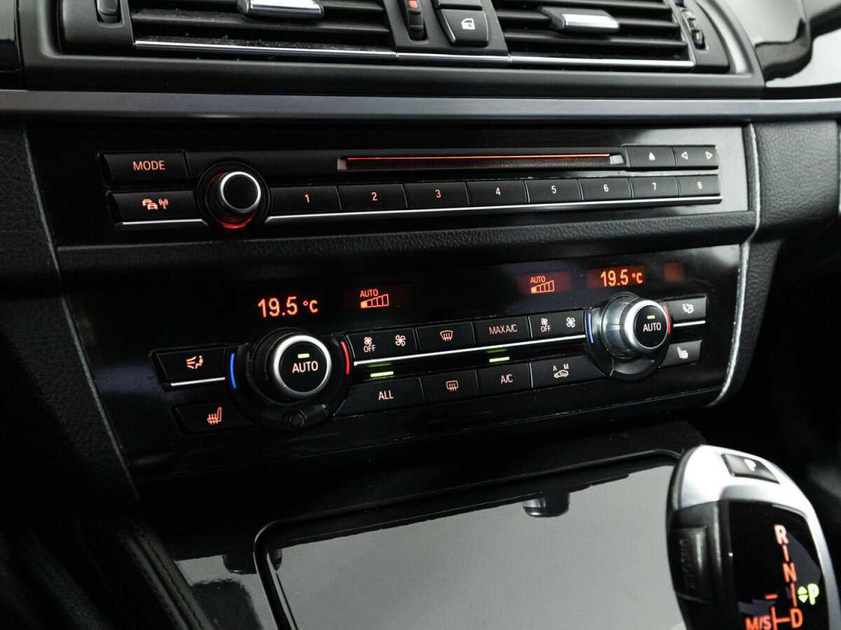 Б/У БМВ 5 серии 2012 года. Фото: #18