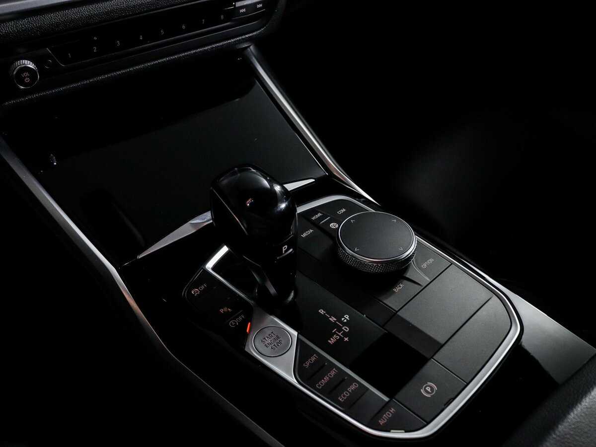 Б/У БМВ 3 серии 2019 года. Фото: #16