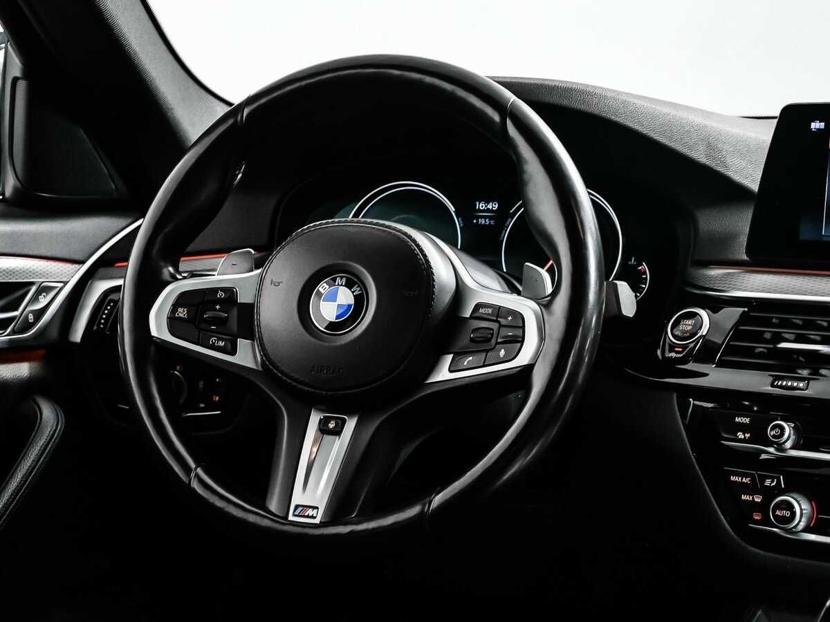 Б/У БМВ 5 серии 2018 года. Фото: #11