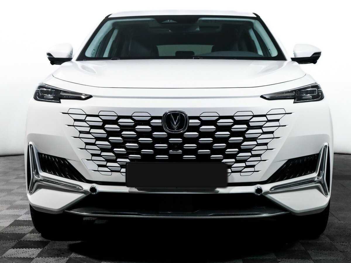 Б/У Чанган УНИ-К 2022 года. Фото: #1