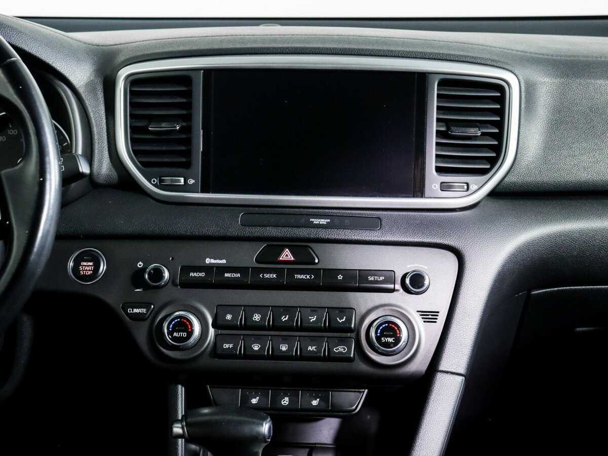 Б/У Киа Спортейдж 2021 года. Фото: #9