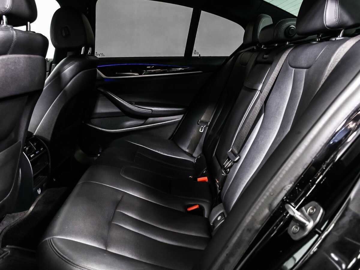 Б/У БМВ 5 серии 2019 года. Фото: #12