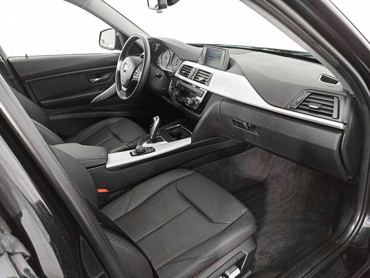 Б/У БМВ 3 серии 2018 года. Фото: #8