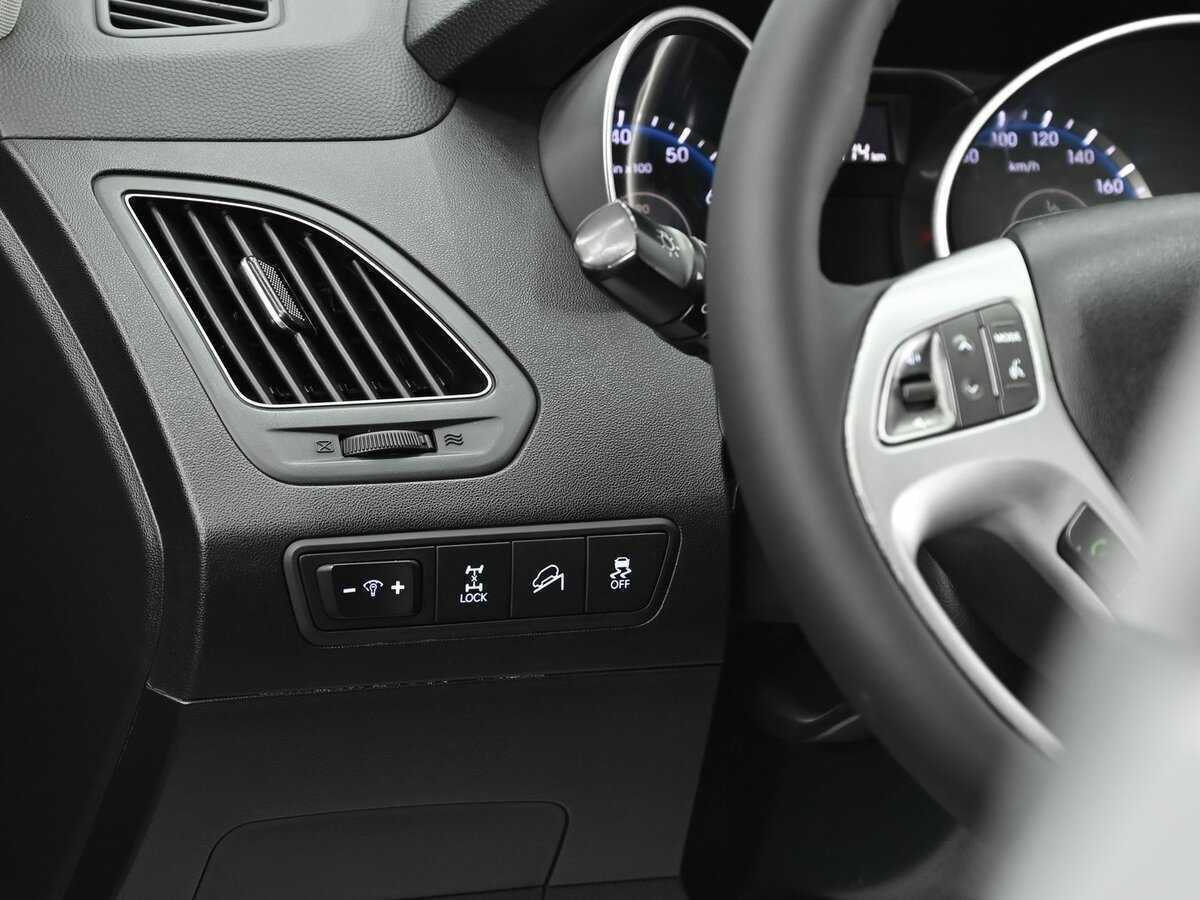 Б/У Хендай ай-икс35 2014 года. Фото: #8