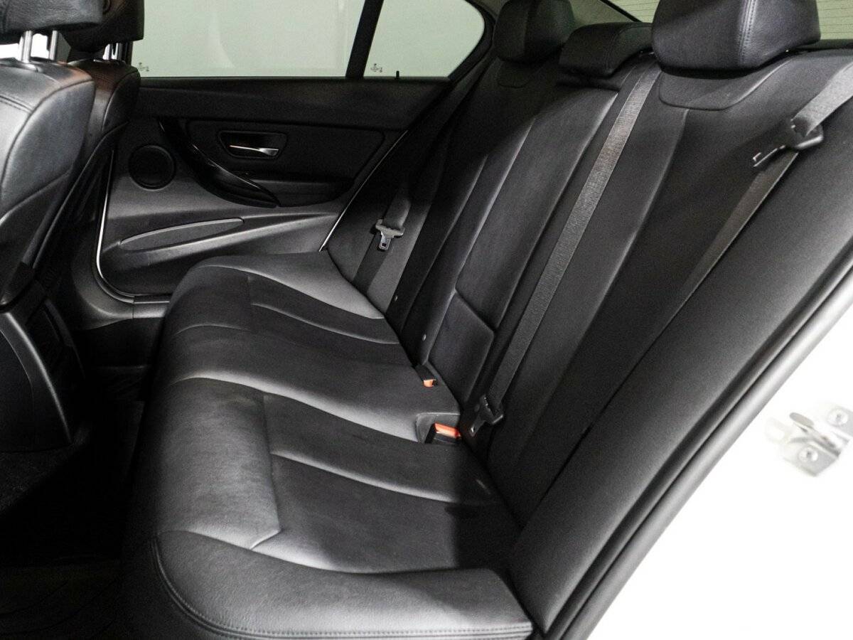 Б/У БМВ 3 серии 2013 года. Фото: #10