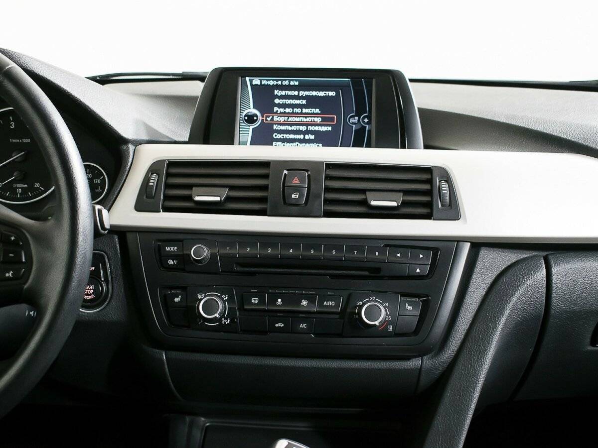 Б/У БМВ 3 серии 2013 года. Фото: #17