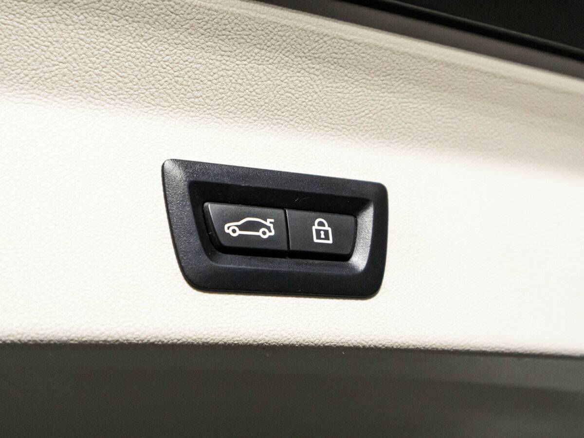 Б/У БМВ Икс3 2018 года. Фото: #15