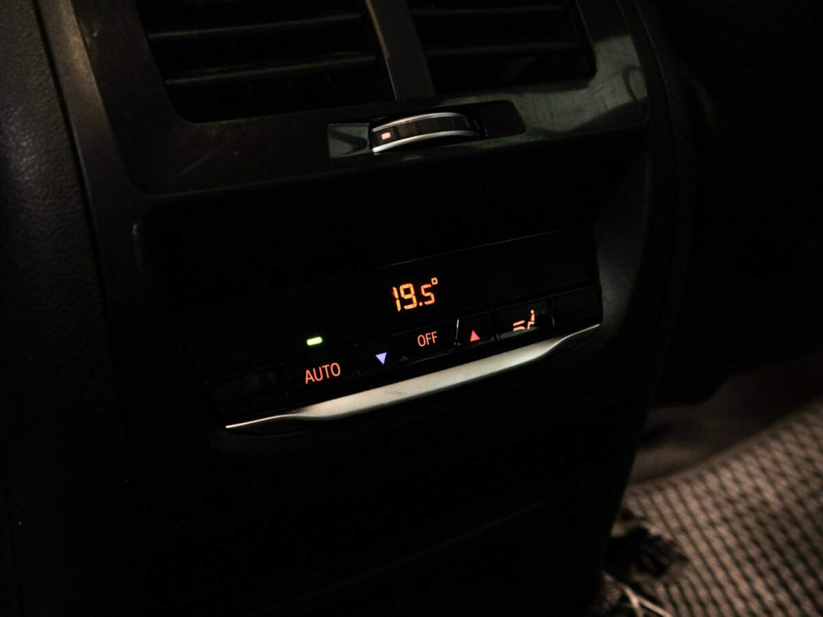 Б/У БМВ Икс3 2018 года. Фото: #21