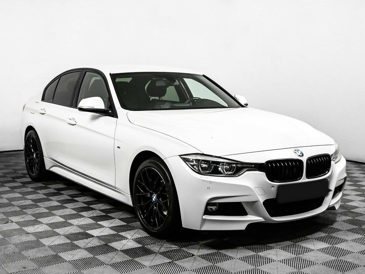 Б/У БМВ 3 серии 2018 года. Фото: #2