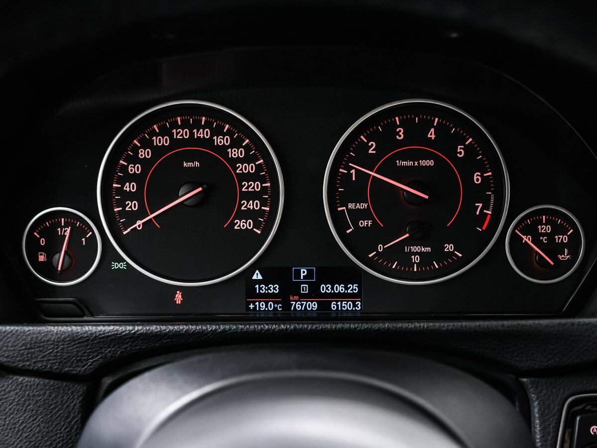 Б/У БМВ 3 серии 2018 года. Фото: #9