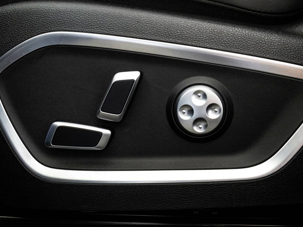 Б/У Джили Тугелла 2021 года. Фото: #14