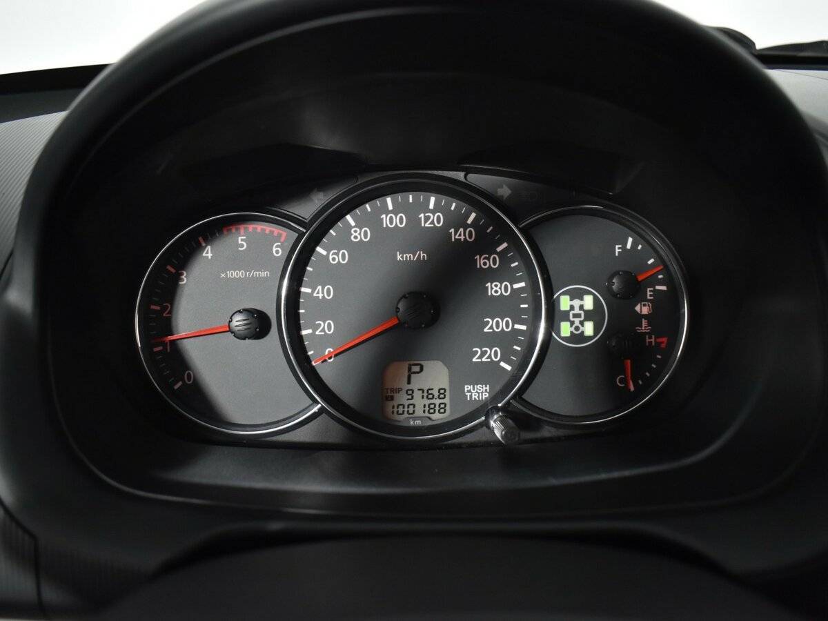 Б/У Митсубиши Паджеро Спорт 2015 года. Фото: #13