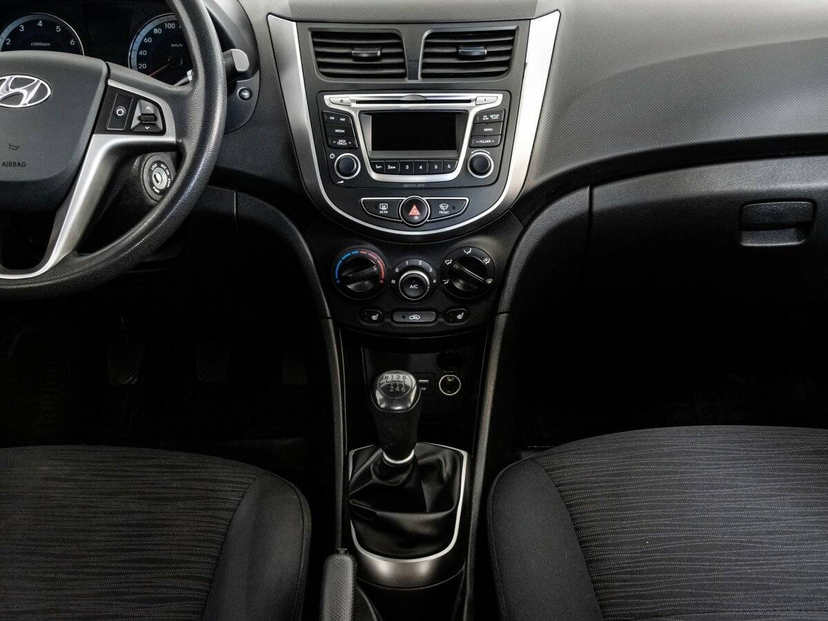 Б/У Хендай Солярис 2015 года. Фото: #8