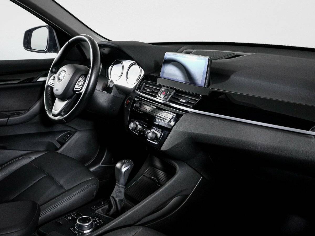 Б/У БМВ Икс1 2020 года. Фото: #7