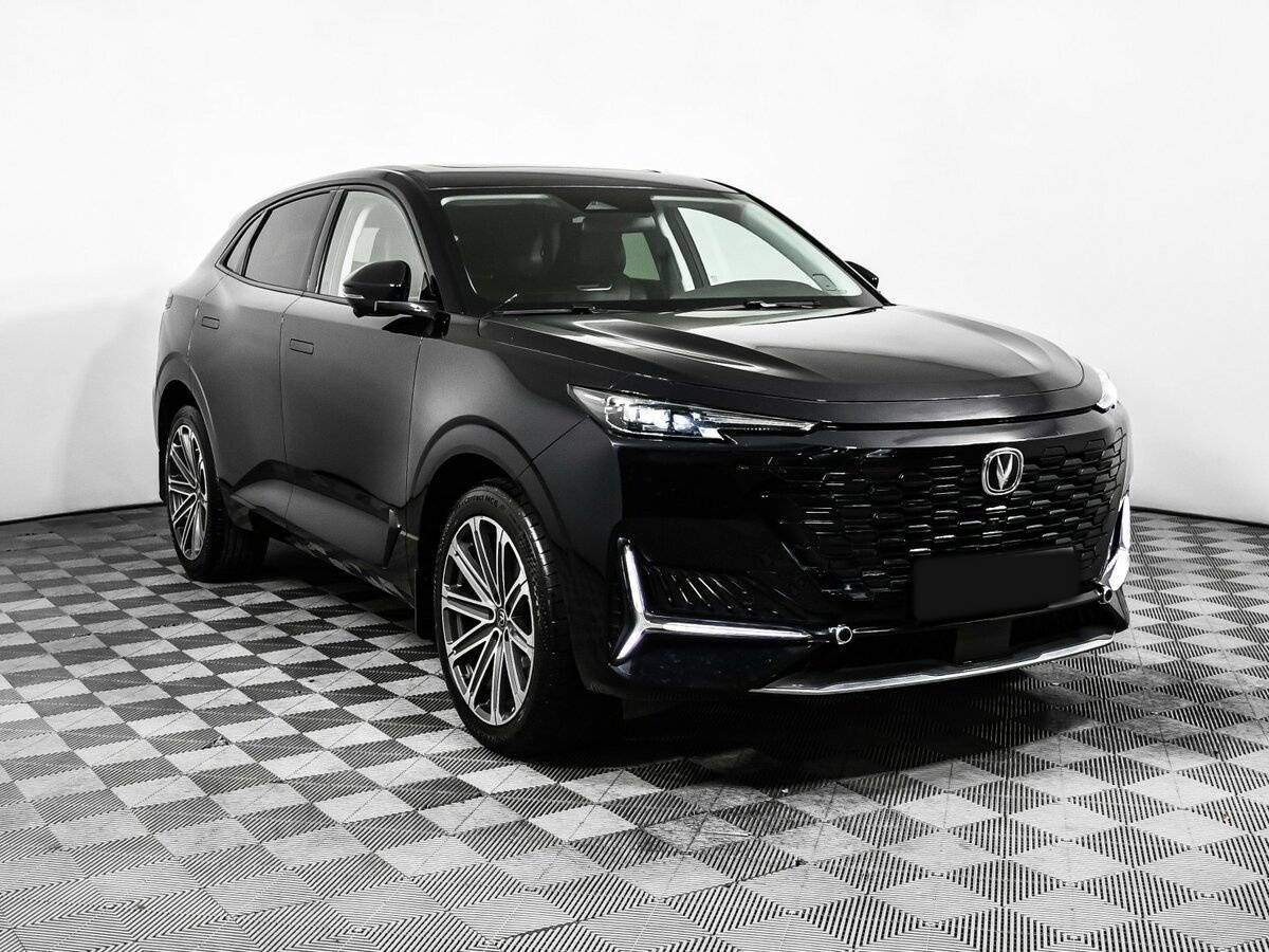 Б/У Чанган УНИ-К 2023 года. Фото: #2