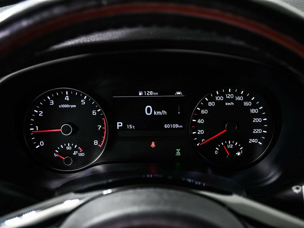 Б/У Киа Спортейдж 2018 года. Фото: #9