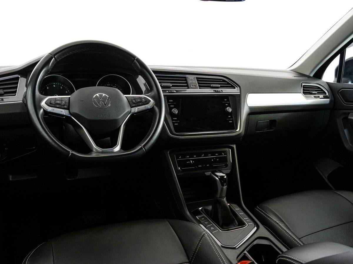 Б/У Фольксваген Тигуан 2021 года. Фото: #8