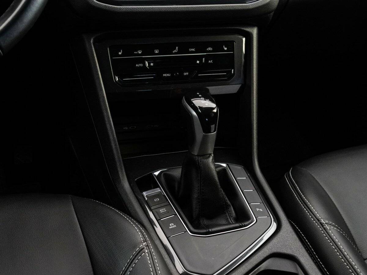 Б/У Фольксваген Тигуан 2021 года. Фото: #10