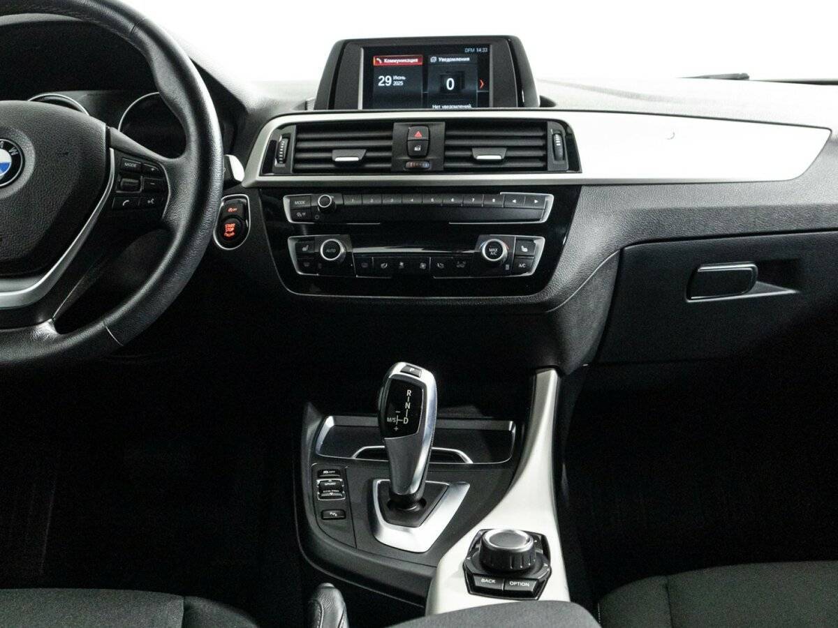 Б/У БМВ 1 серии 2018 года. Фото: #13