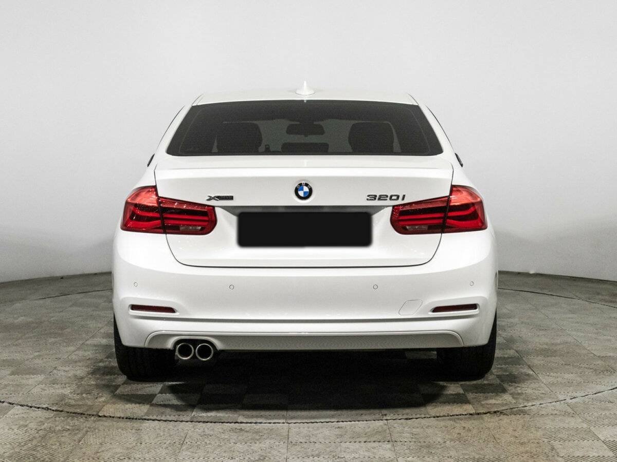 Б/У БМВ 3 серии 2018 года. Фото: #5