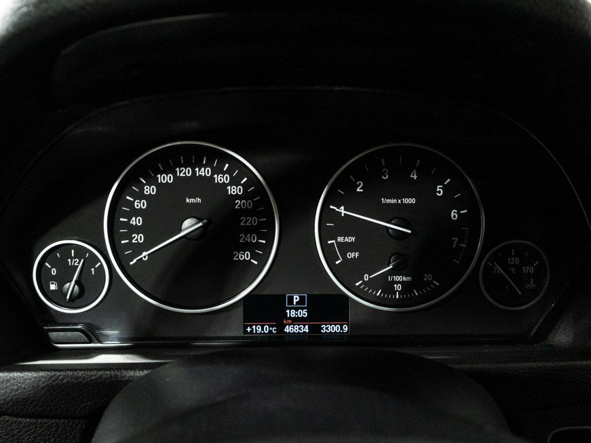 Б/У БМВ 3 серии 2018 года. Фото: #11