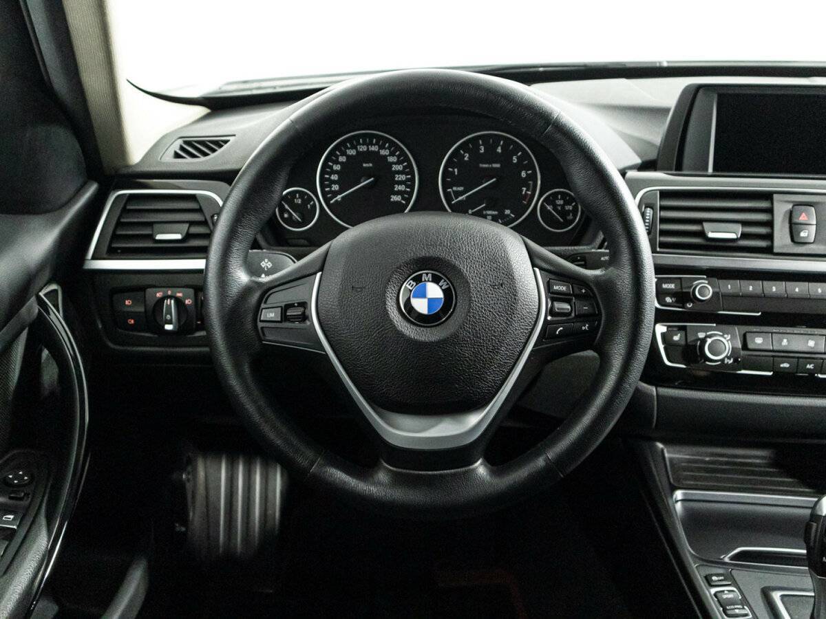 Б/У БМВ 3 серии 2018 года. Фото: #19