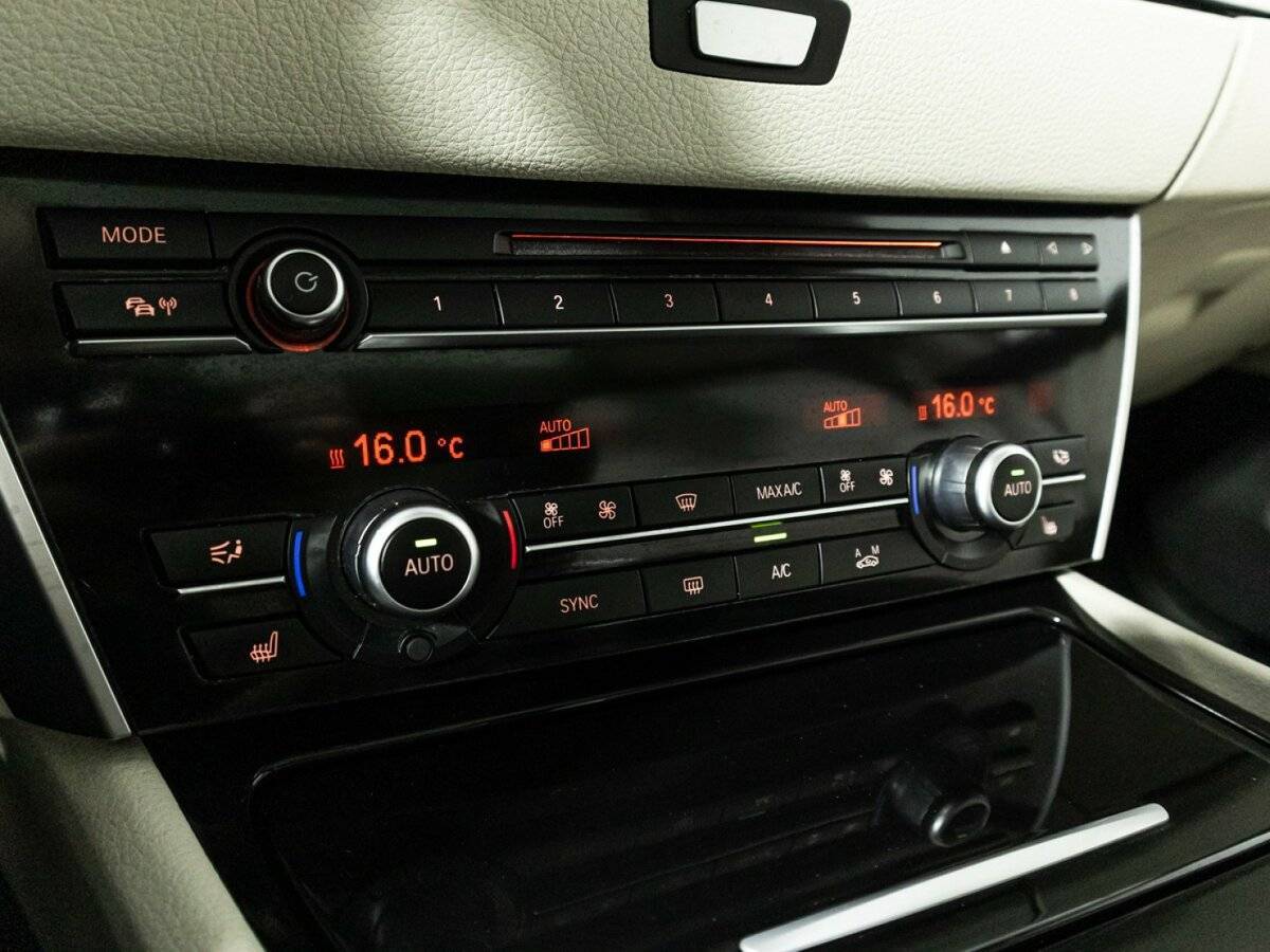 Б/У БМВ 5 серии 2014 года. Фото: #22