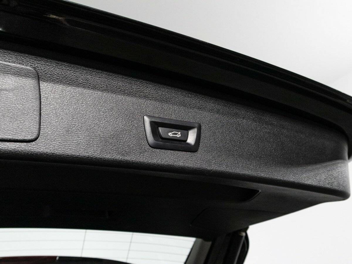 Б/У БМВ Икс1 2018 года. Фото: #15