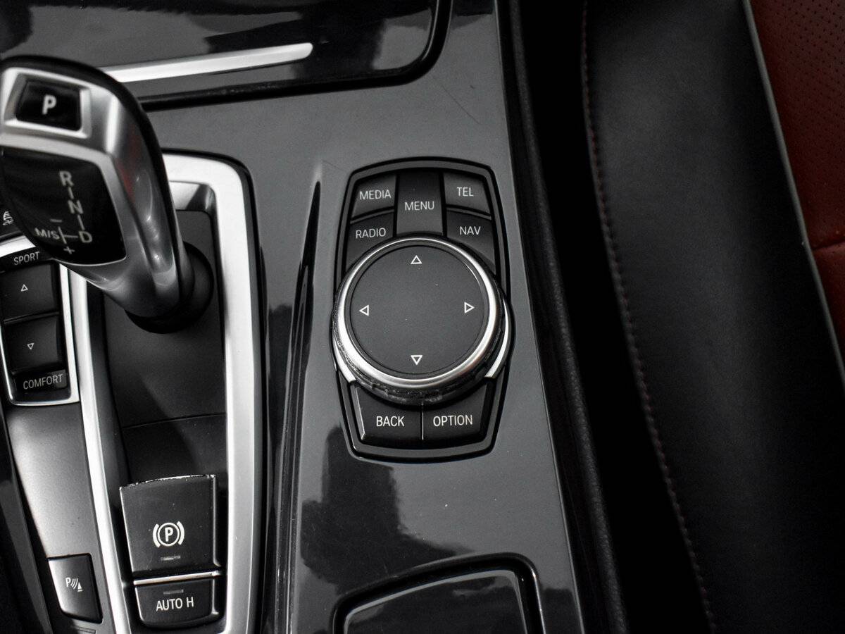 Б/У БМВ 5 серии 2013 года. Фото: #9