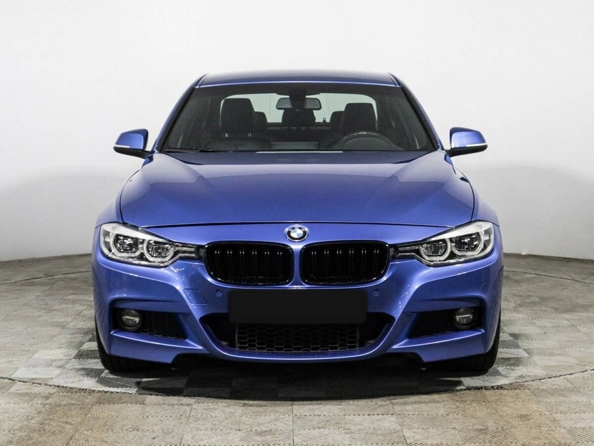 Б/У БМВ 3 серии 2018 года. Фото: #1