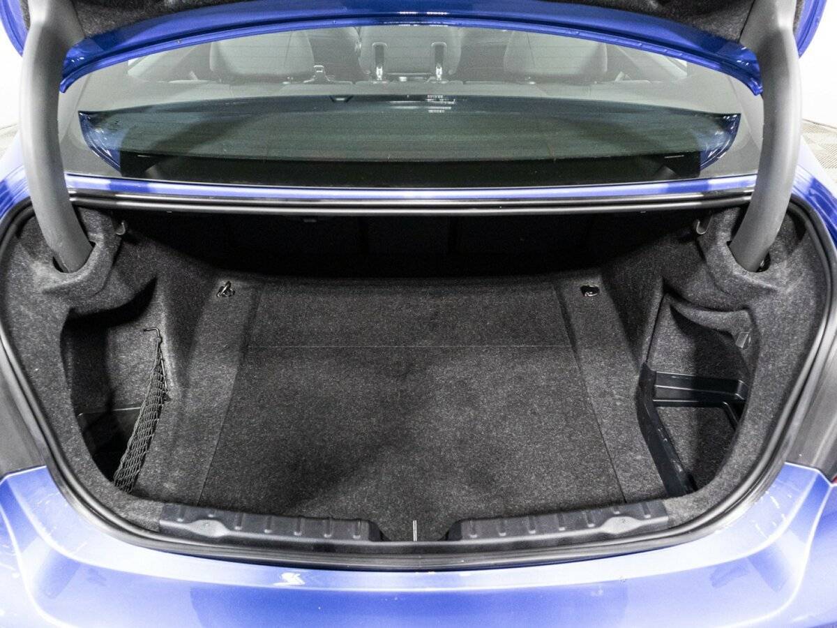 Б/У БМВ 3 серии 2018 года. Фото: #13