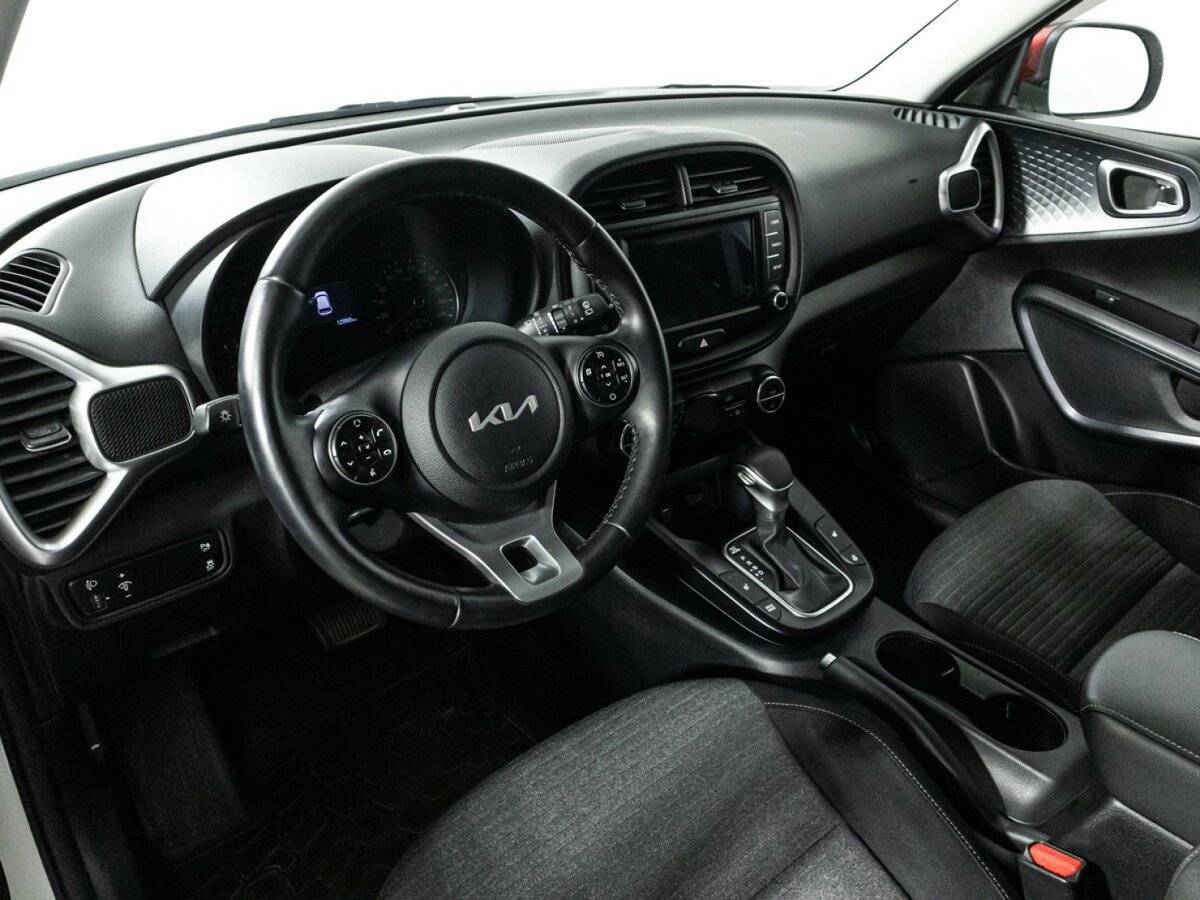 Б/У Киа Соул 2022 года. Фото: #10