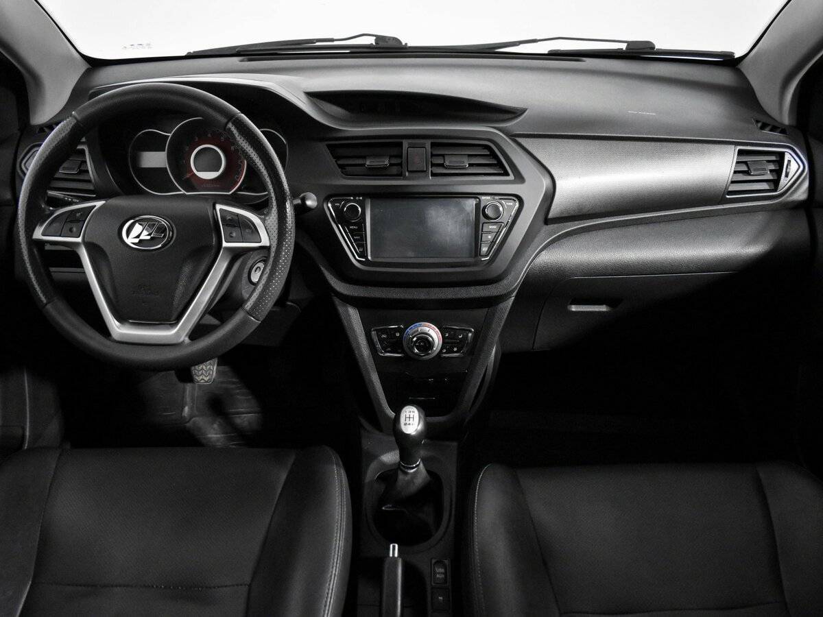 Б/У Лифан Икс50 2017 года. Фото: #10