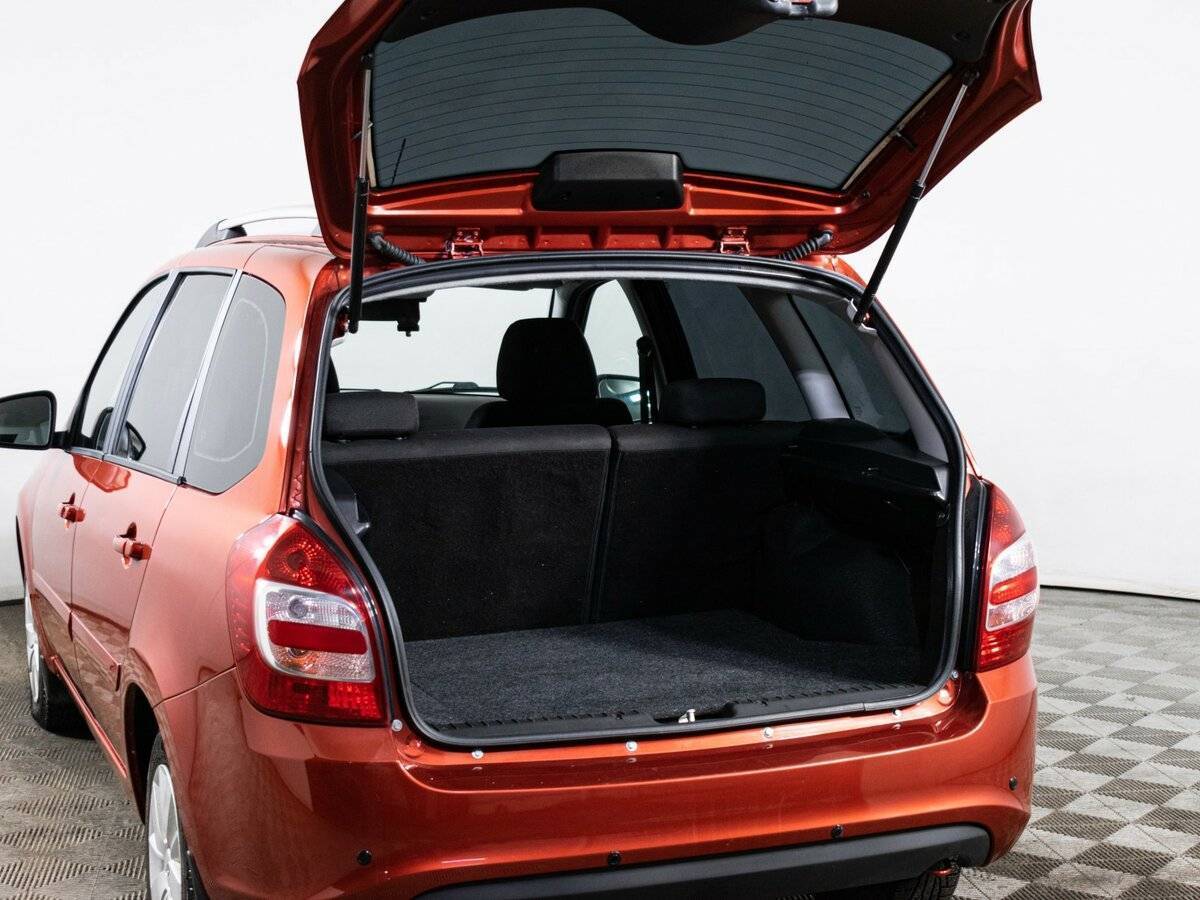 Б/У Лада (ВАЗ) Гранта 2019 года. Фото: #6