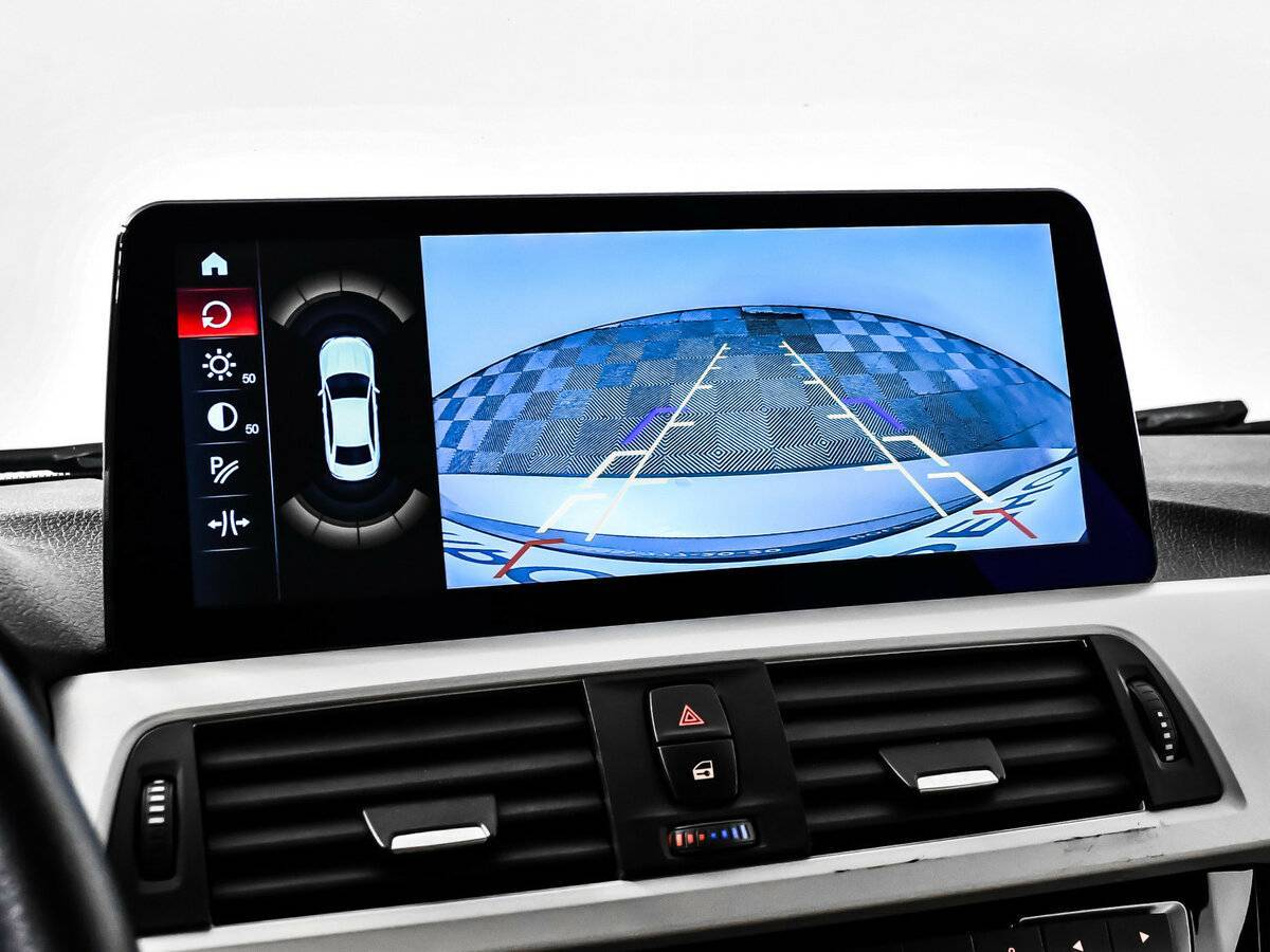 Б/У БМВ 3 серии 2015 года. Фото: #17