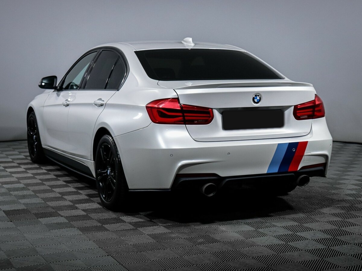 Б/У БМВ 3 серии 2016 года. Фото: #5