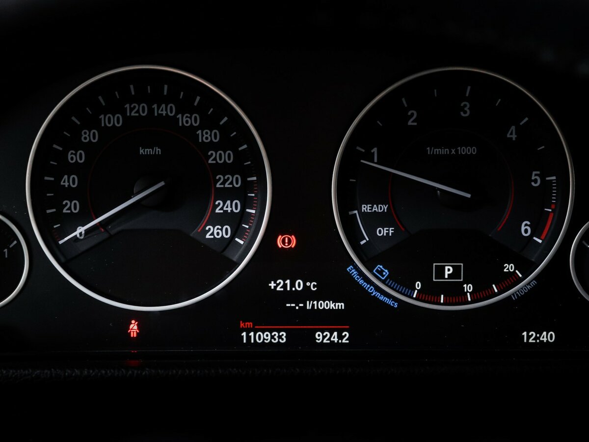 Б/У БМВ 3 серии 2016 года. Фото: #8