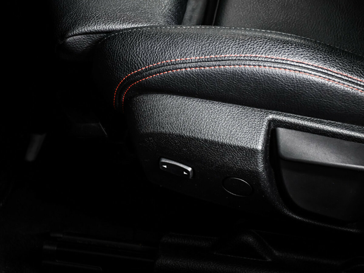 Б/У БМВ 3 серии 2015 года. Фото: #15