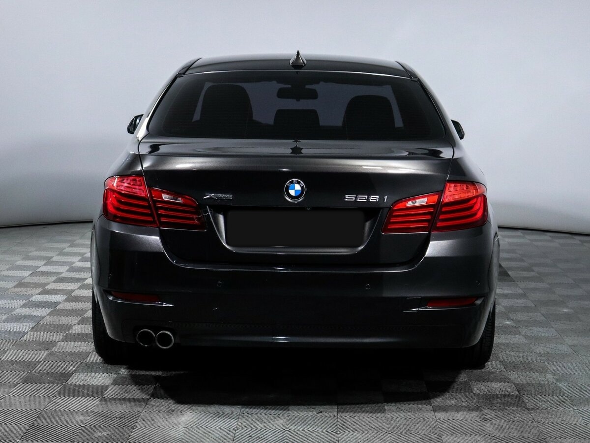 Б/У БМВ 5 серии 2014 года. Фото: #4