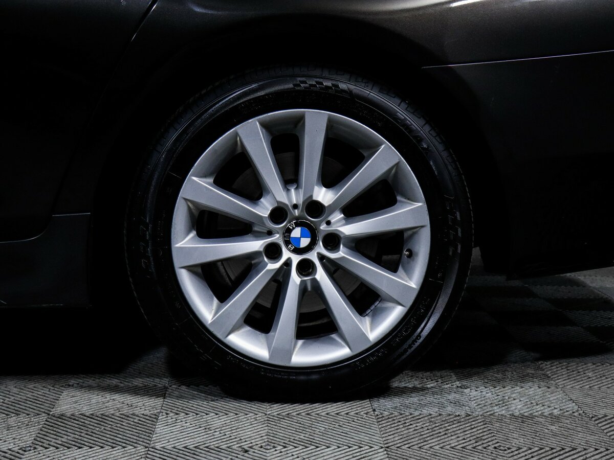 Б/У БМВ 5 серии 2014 года. Фото: #10