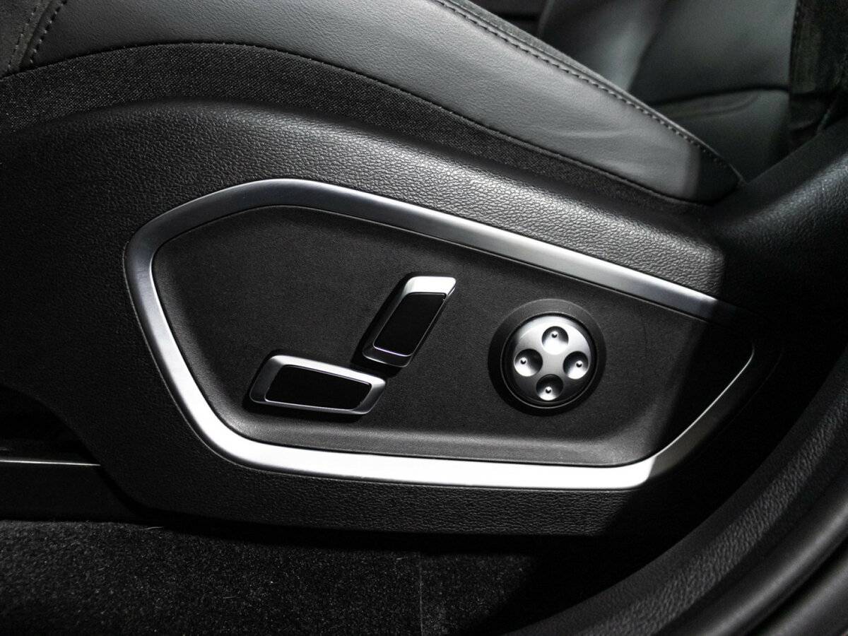 Б/У Джили Тугелла 2023 года. Фото: #14