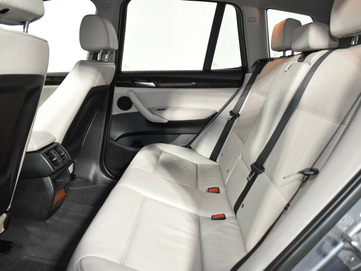 Б/У БМВ Икс3 2013 года. Фото: #14