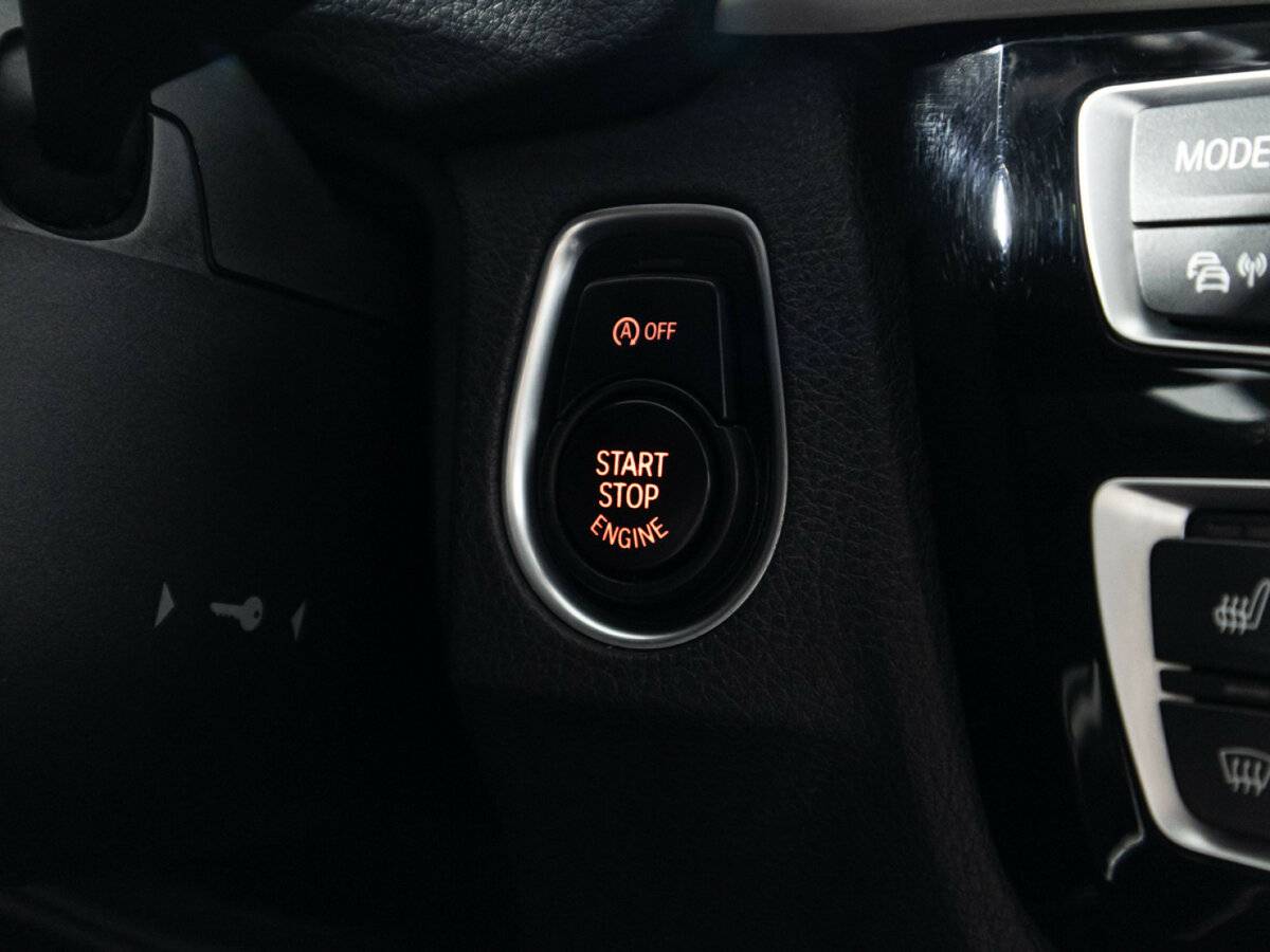 Б/У БМВ 3 серии 2017 года. Фото: #13