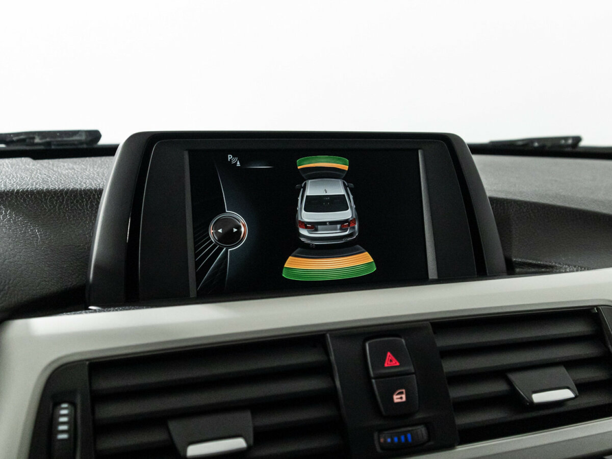 Б/У БМВ 3 серии 2017 года. Фото: #14