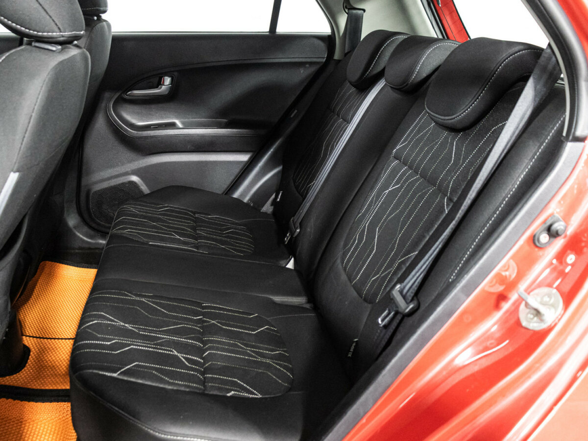 Б/У Киа Пиканто 2014 года. Фото: #9