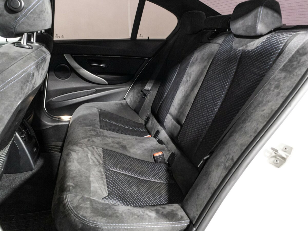 Б/У БМВ 3 серии 2016 года. Фото: #9